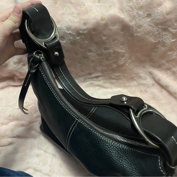 Dooney & Burke Black Shoulder Bag - Picture 5 of 5